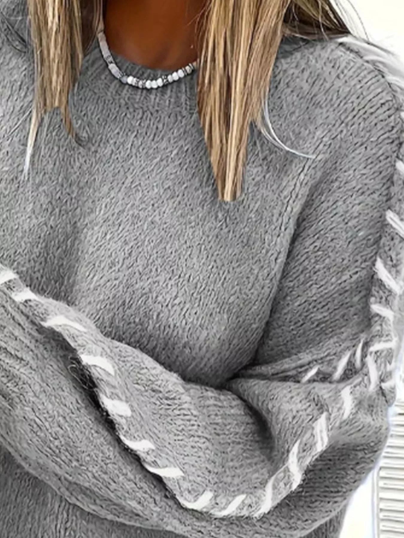 Contrast Stitching Dropped Shoulder Sweater 
