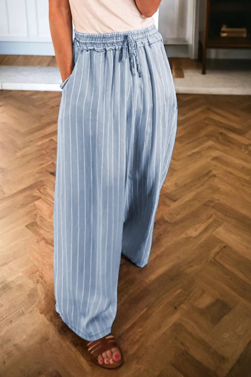 Striped Wide Leg Jeans 