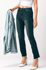 Mid-Rise Waist Skinny Jeans with Pockets 