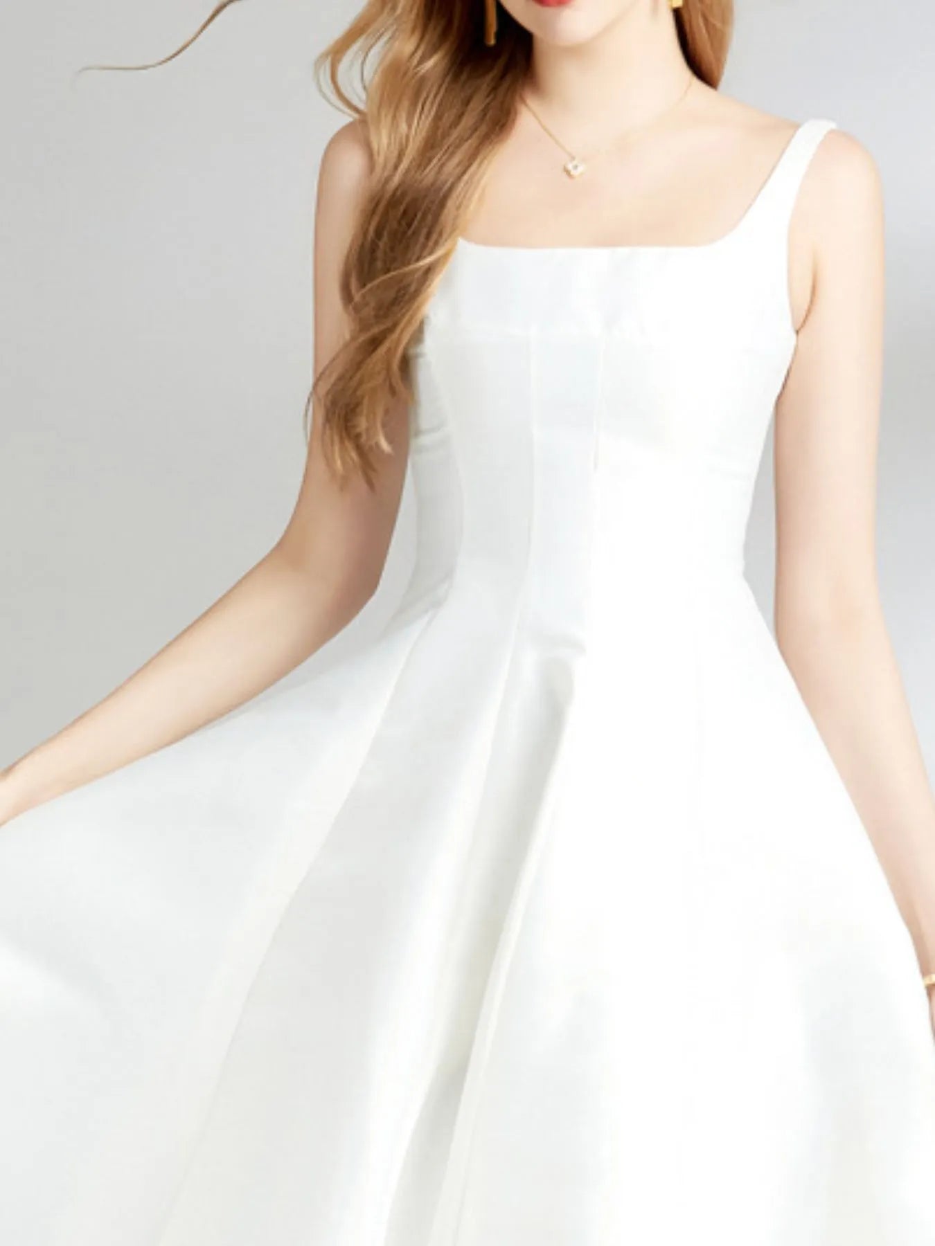 A-Line Silhouette Midi Sleeveless Dress 