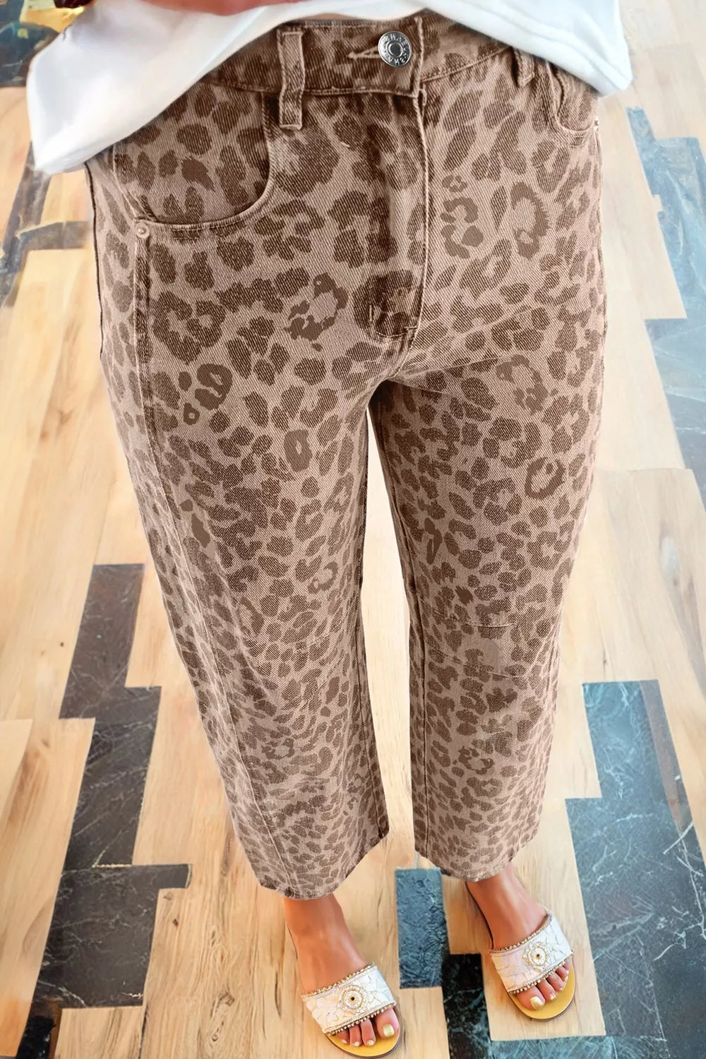 Leopard Print High-Waisted Cropped Jeans 