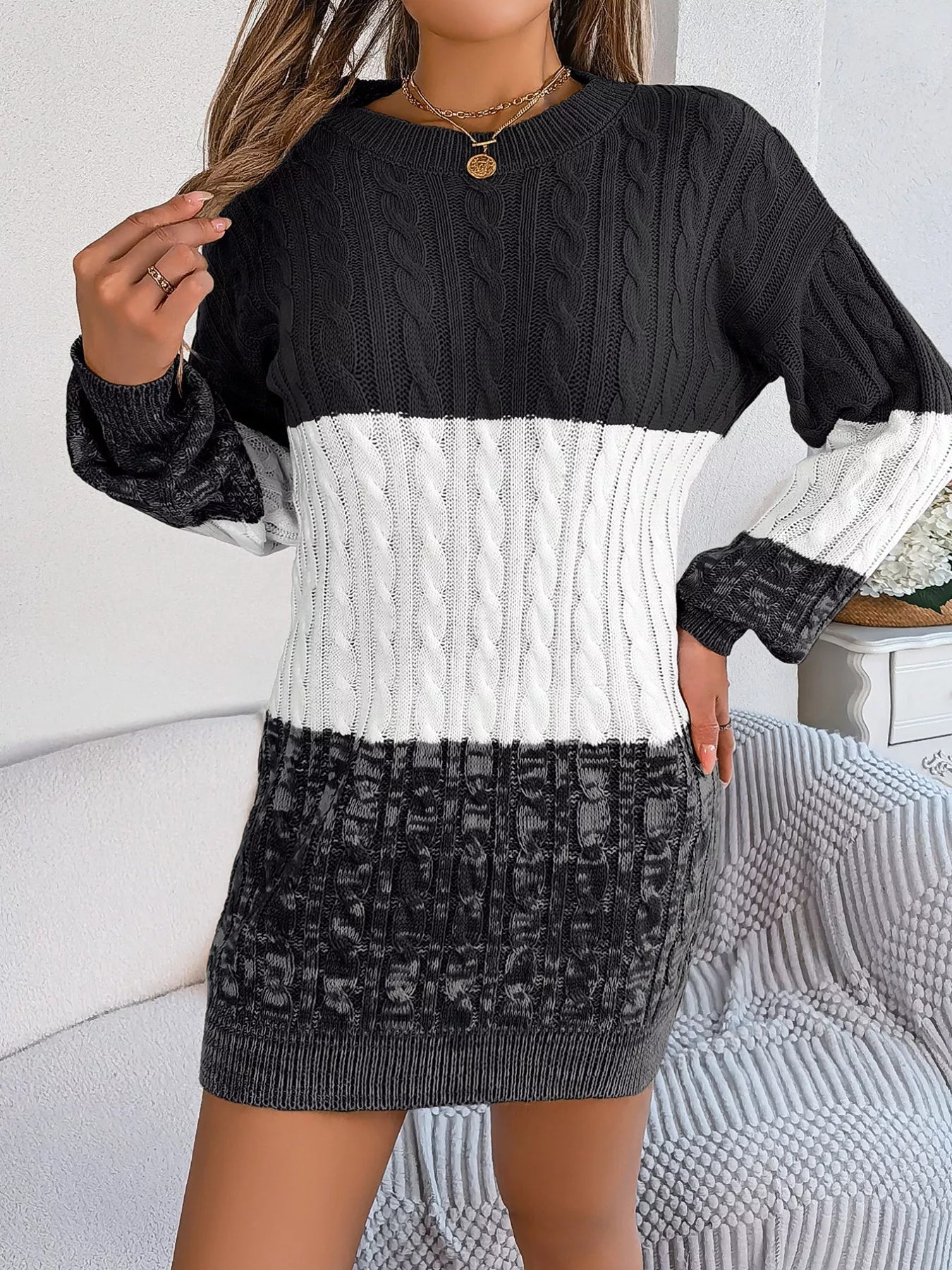 Color Block Cable Knit Sweater Dress with Textured Pattern 