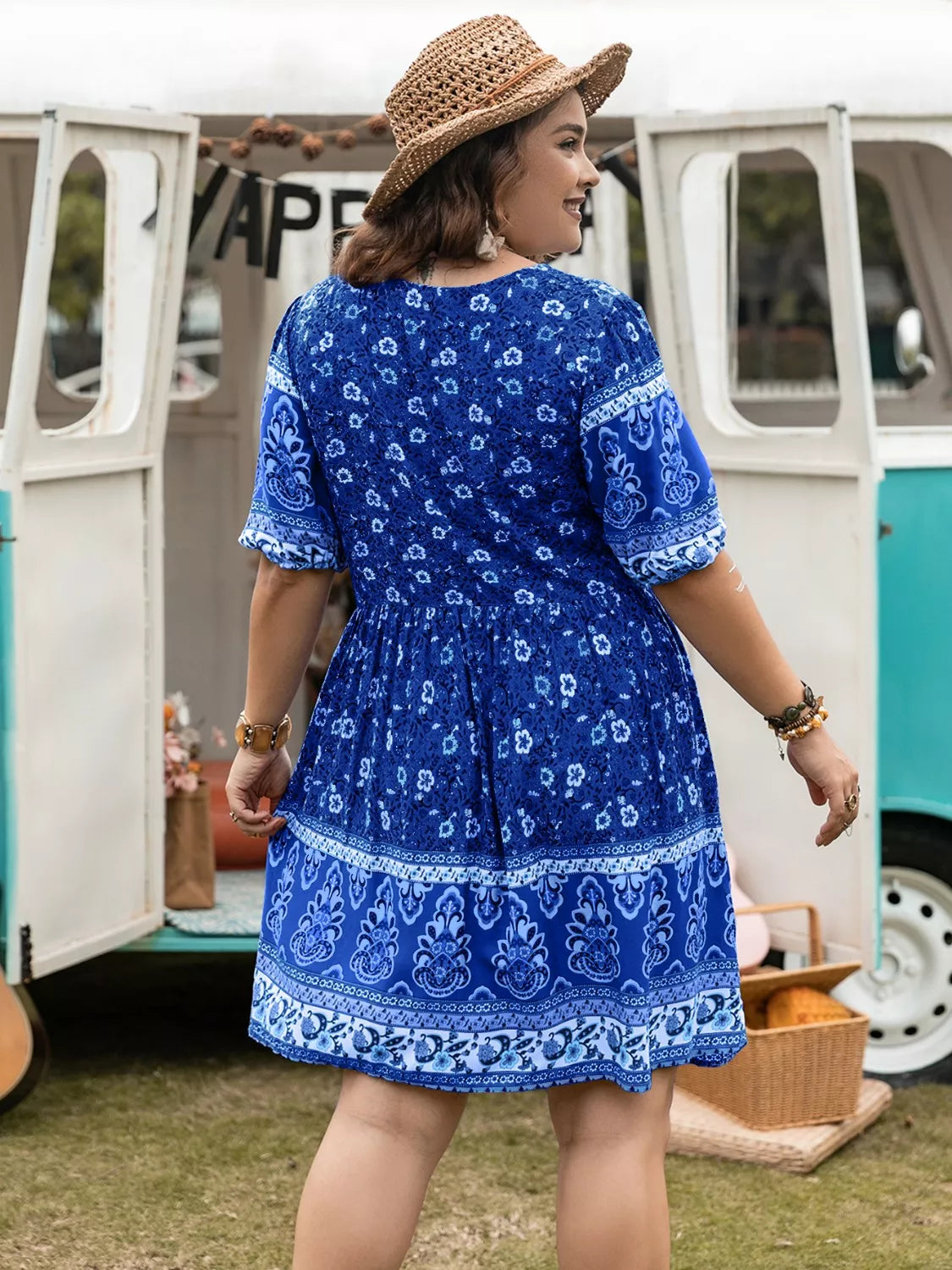 Plus Size Floral V-Neck Mini Dress 