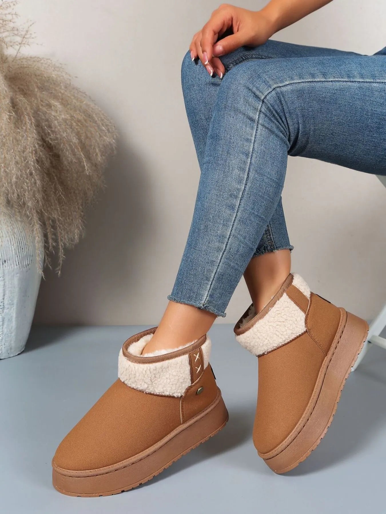 Platform Sherpa Lined Winter Boots 