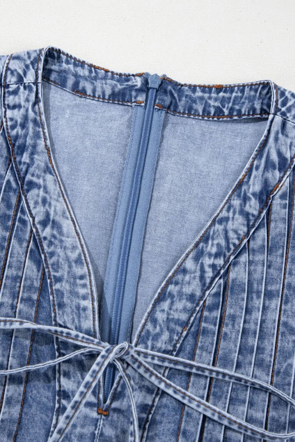 Tie V Neck Tucking Detail Short Sleeve Denim Dress 