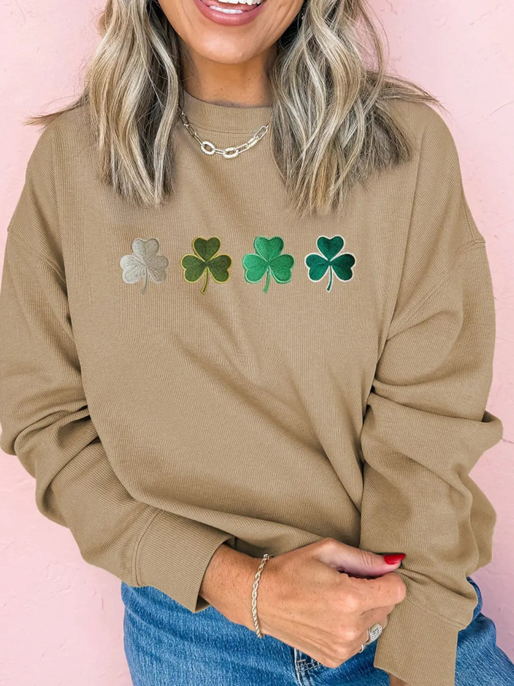 Embroidered Clover Pattern Round Neck Sweatshirt 