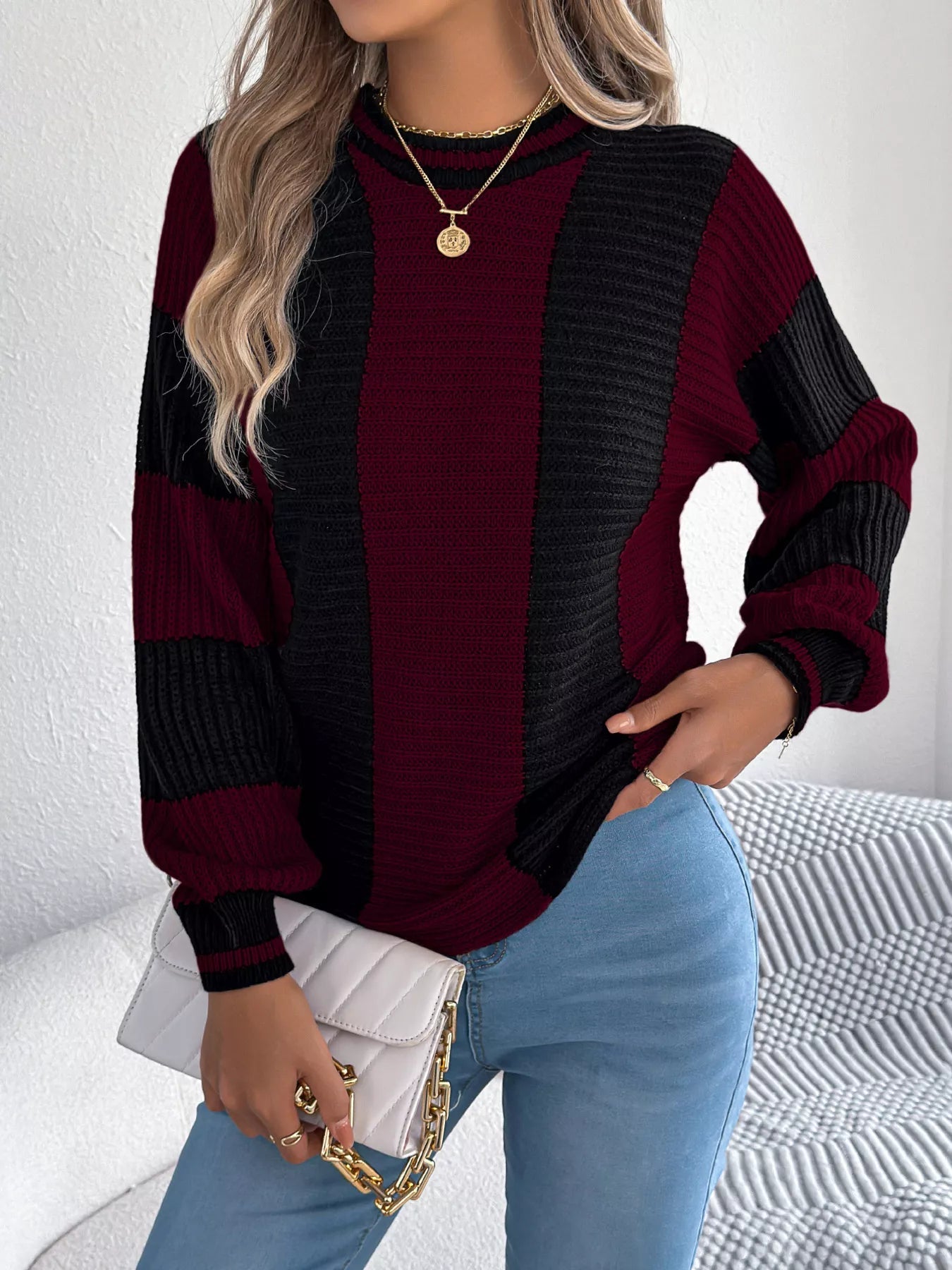 Color Block Round Neck Sweater 