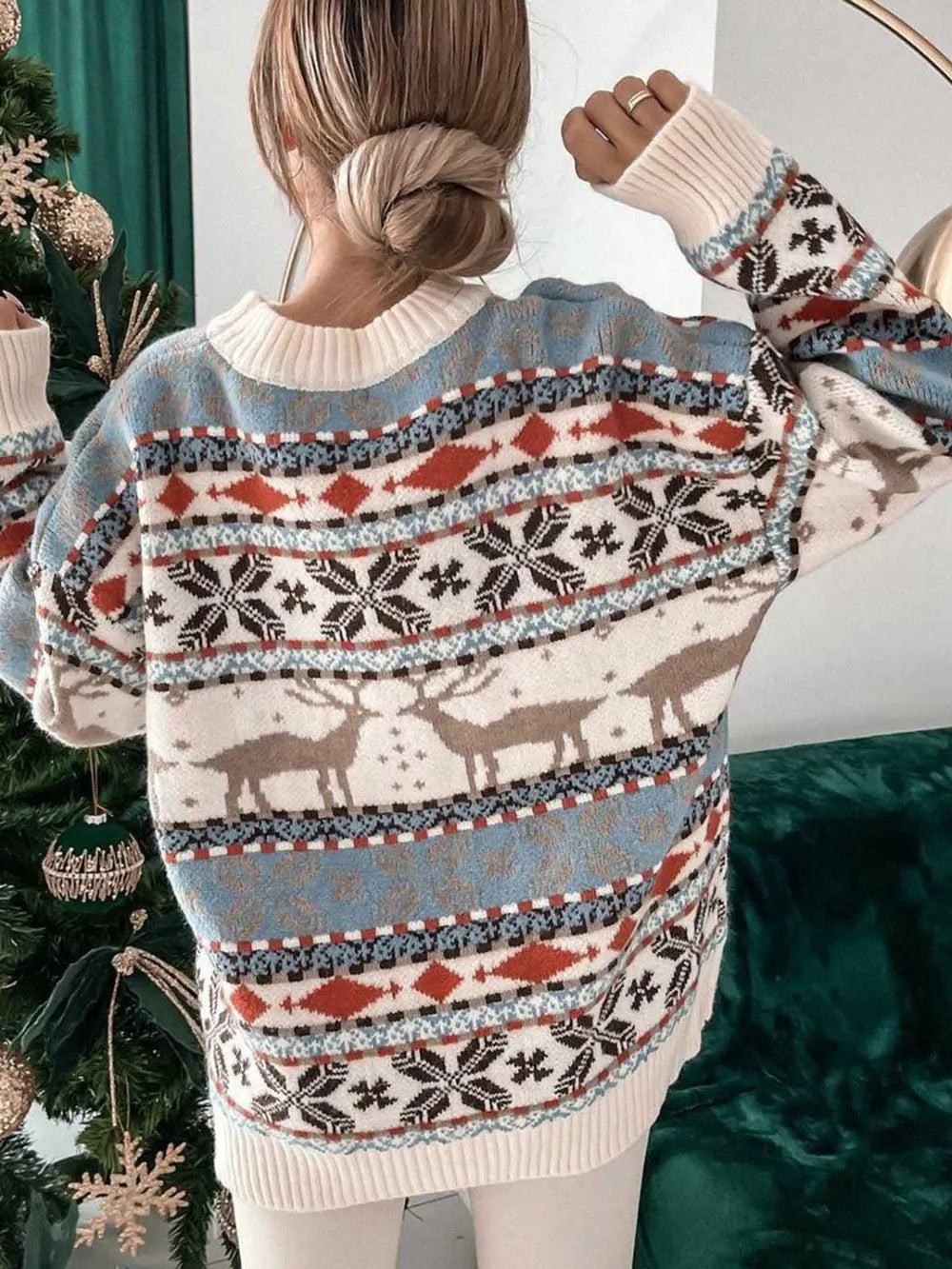 Geometric Round Neck Dropped Shoulder Sweater 