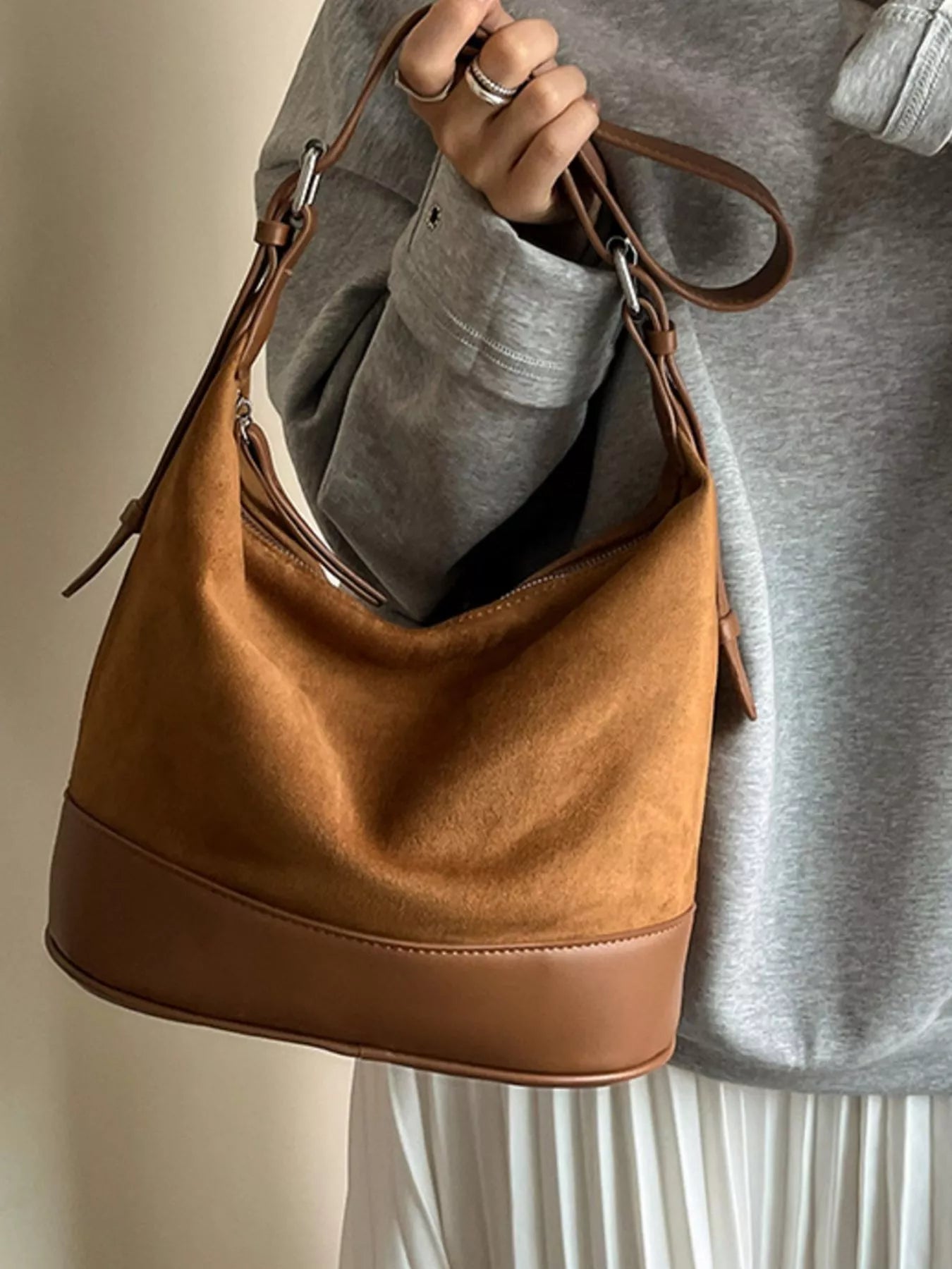 Adjustable Strap Tote Bag 