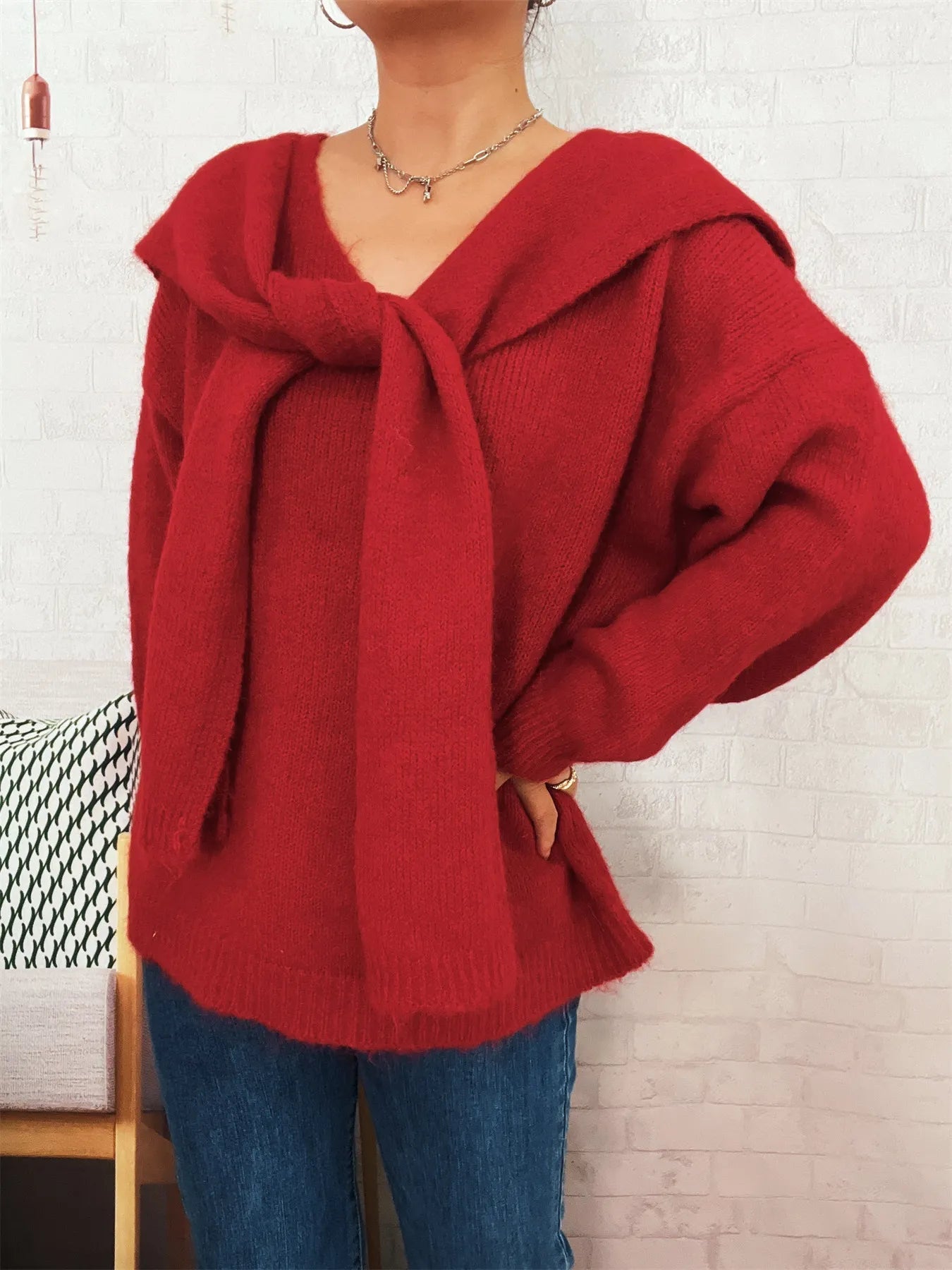 Ribbed Hem V-Neck Sweater with Shawl 