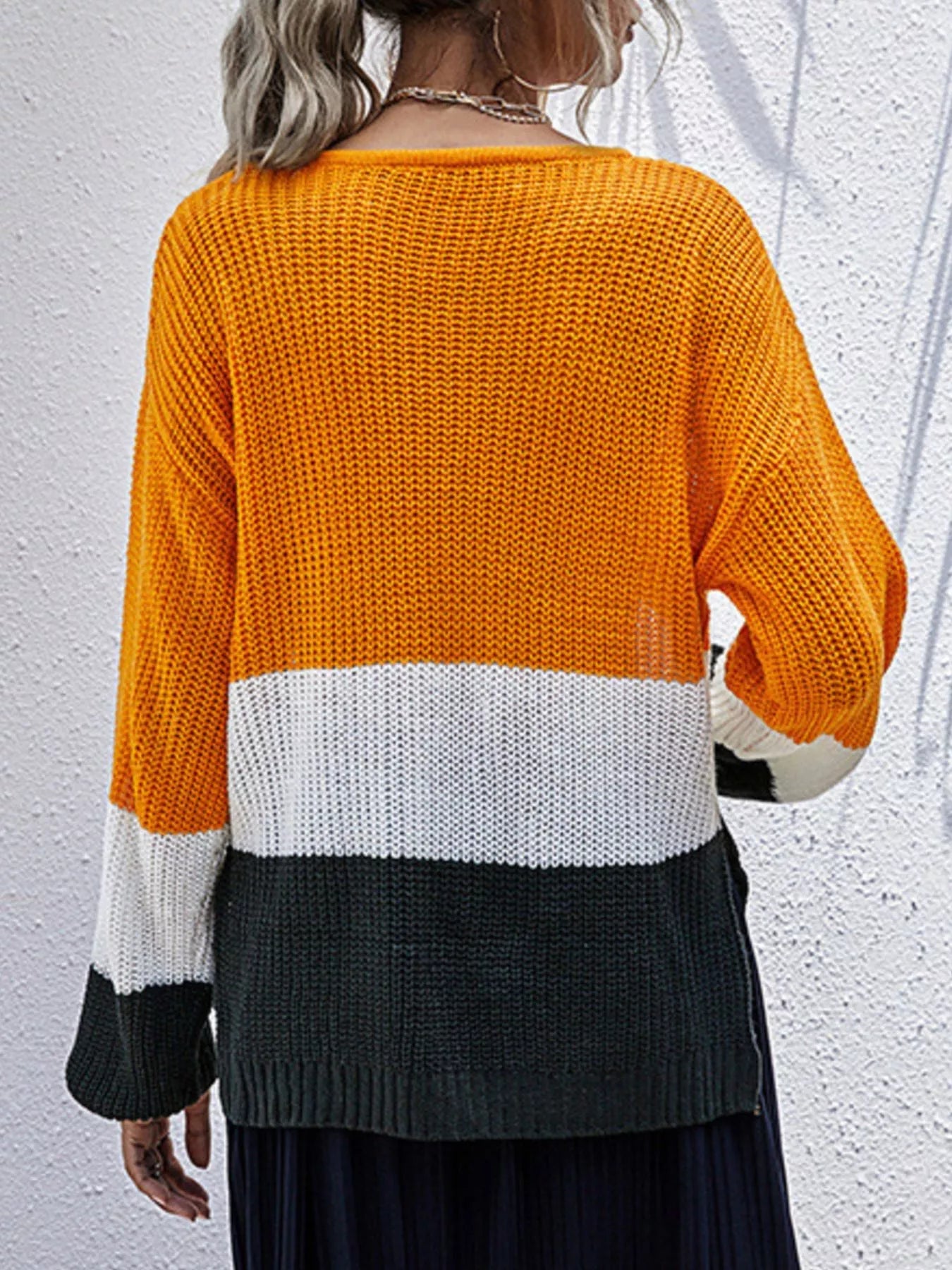 Color Block Round Neck Sweater 
