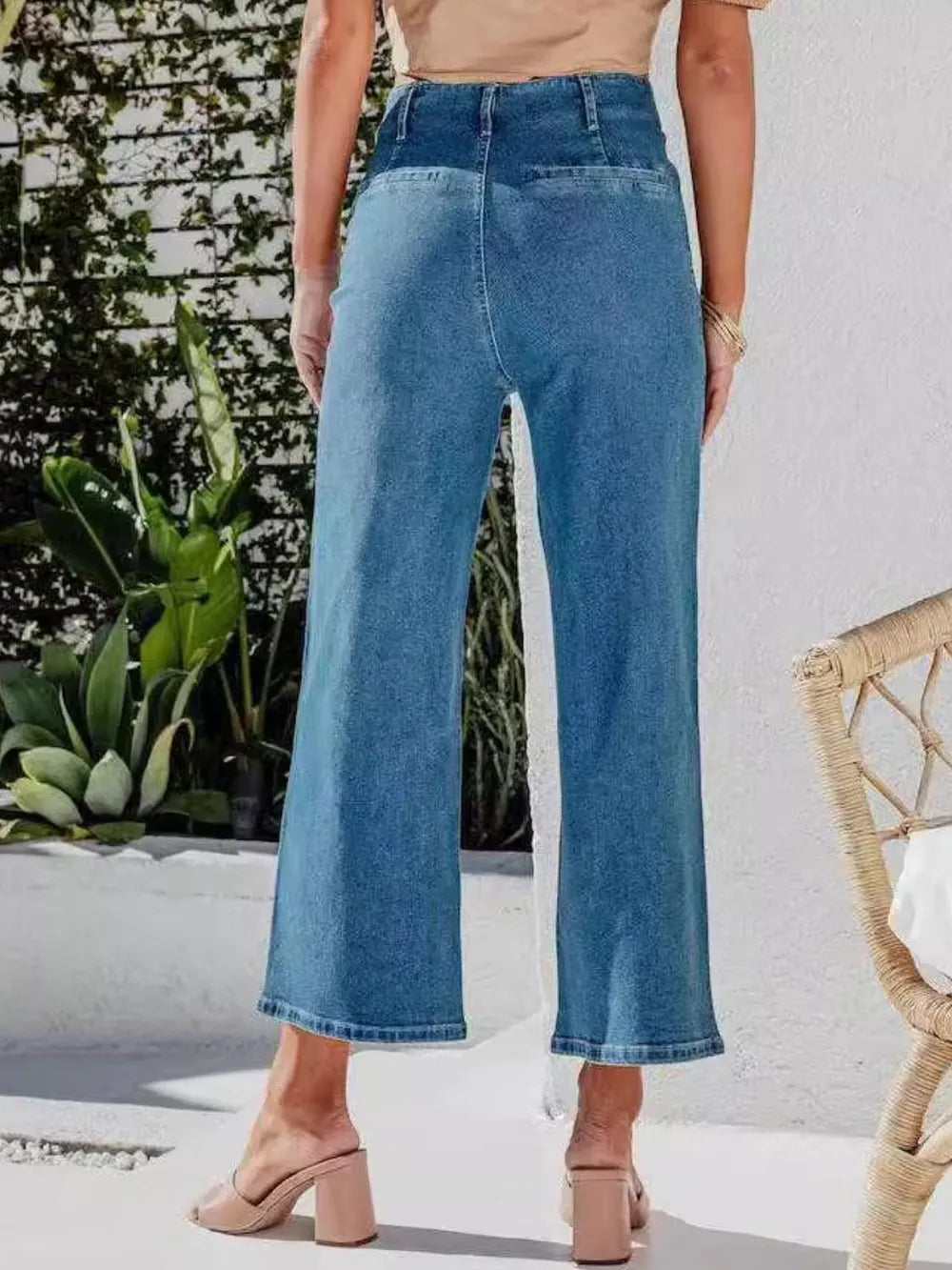 Button Fly Cropped Jeans with Pockets 
