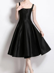 A-Line Silhouette Midi Sleeveless Dress 
