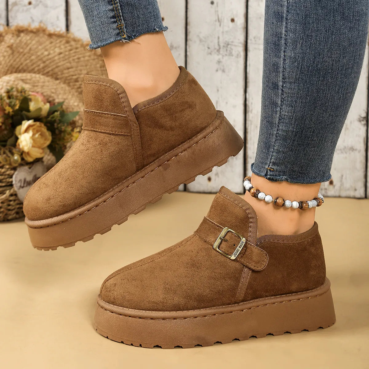 Round Toe Platform Boots 