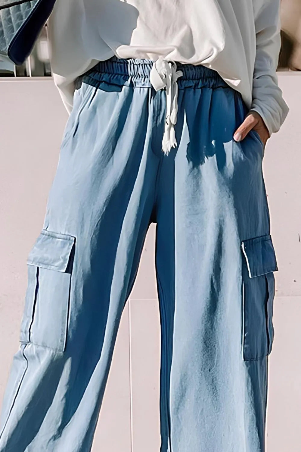 Drawstring Cargo Pocket Wide Leg Jeans 