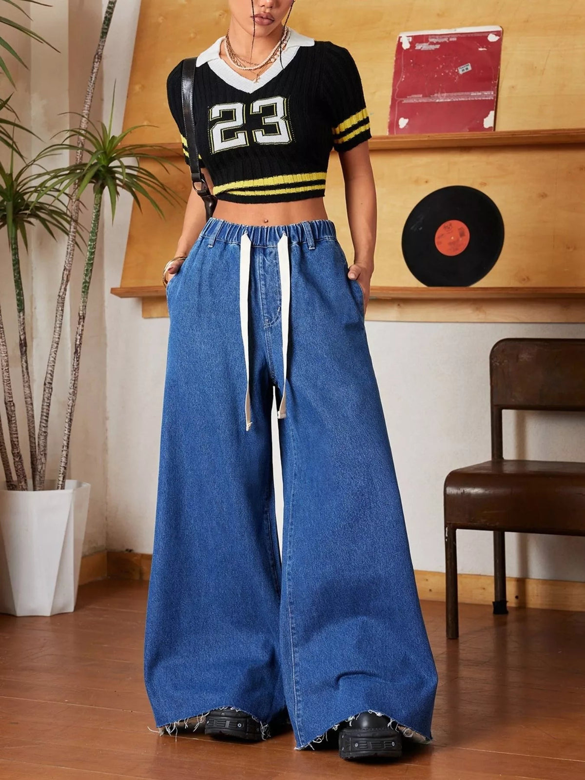 Wide Leg Drawstring Waist Ripped Hem Jeans 