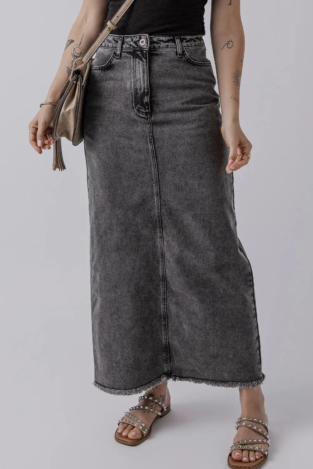 Raw Hem Midi Denim Skirt with Pockets 