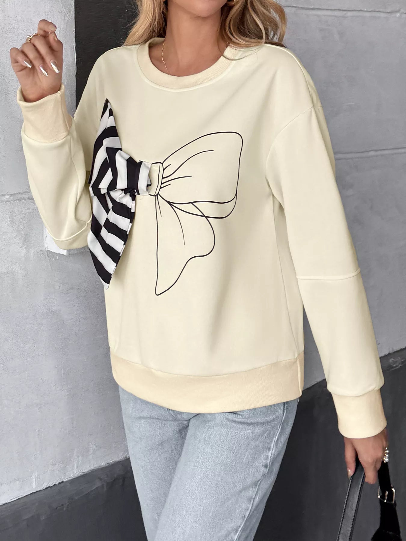 Bow Round Neck Dropped Shoulder Sweatshirt 