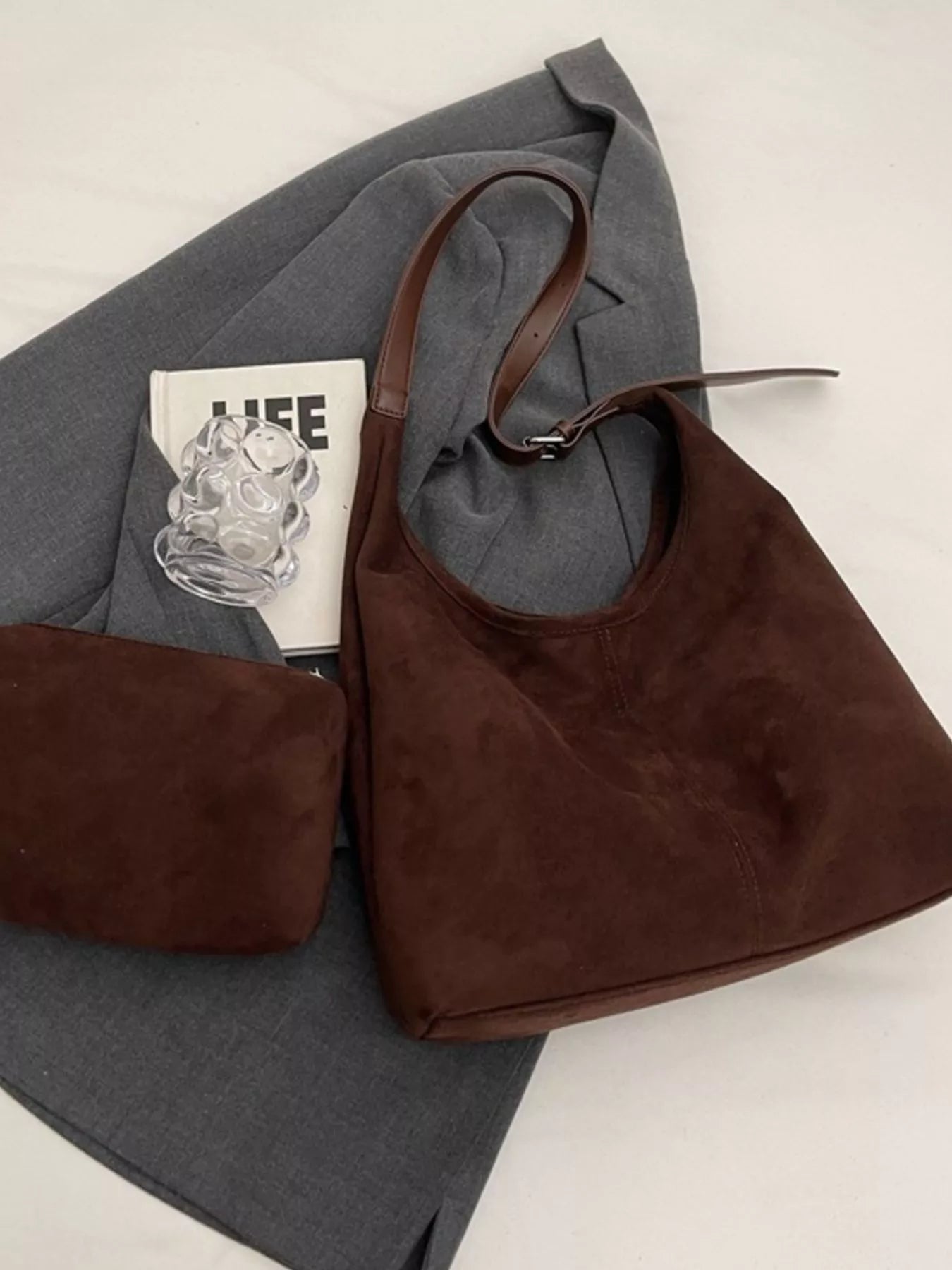 Lightweight Adjustable Strap Handbag 