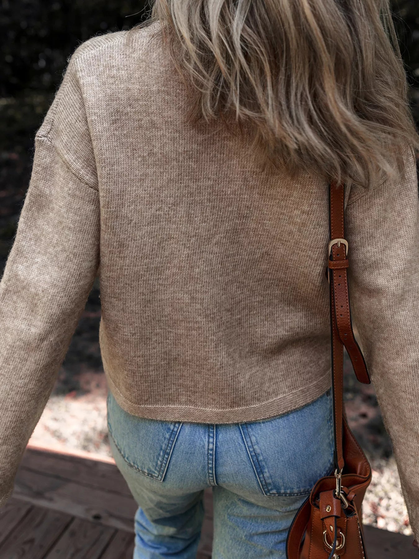 Contrast Colored Dot Detail Drop Shoulder Sweater 