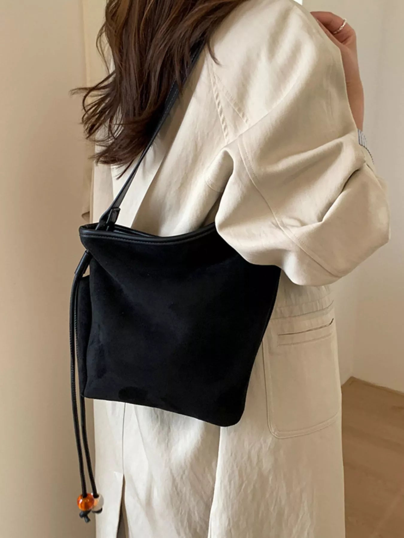Asymmetrical Lightweight Crossbody Bag 