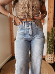 Wide Leg Wash Jeans 
