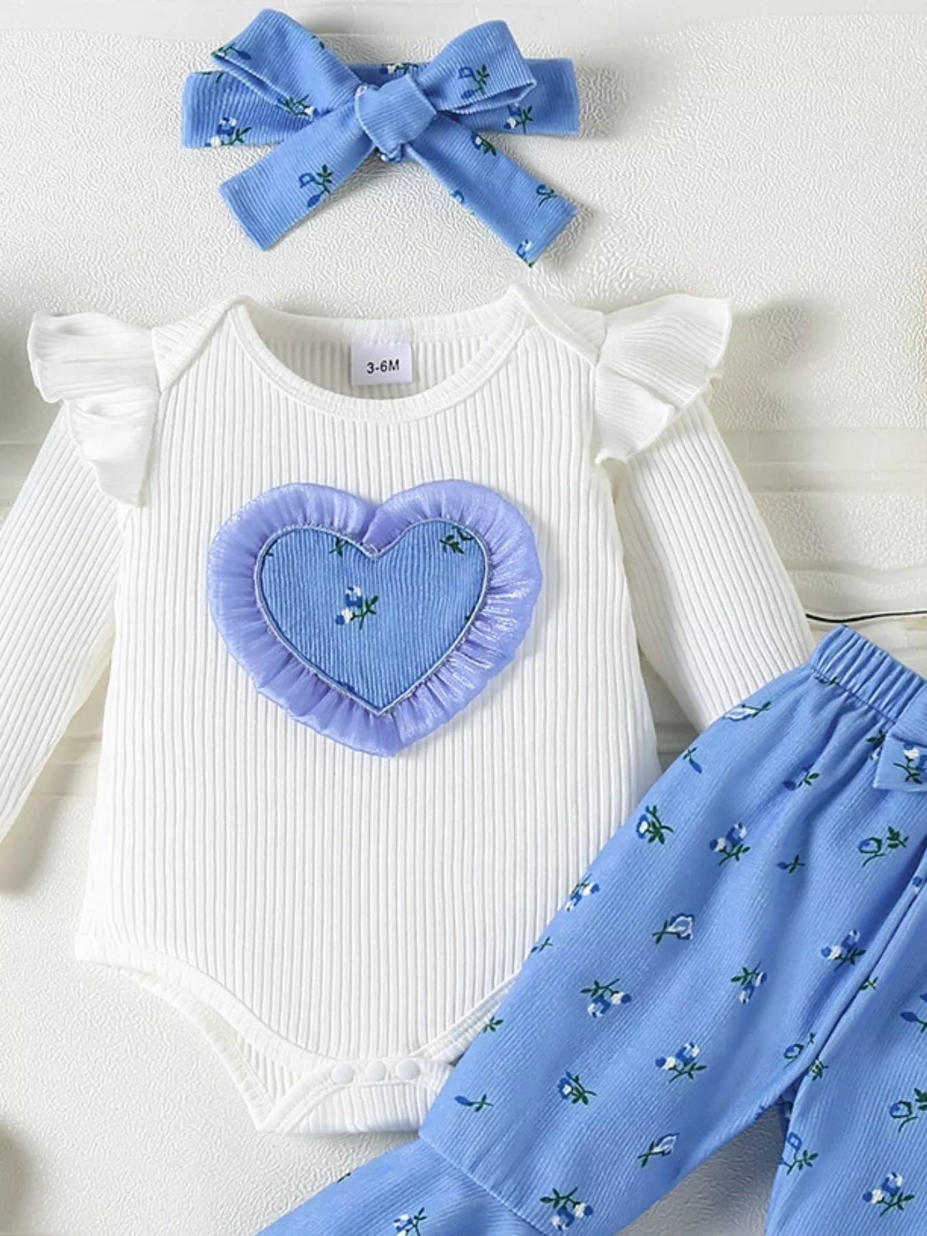 Children's Ruffled Bodysuit and Floral Pants Outfit Set with Headband 
