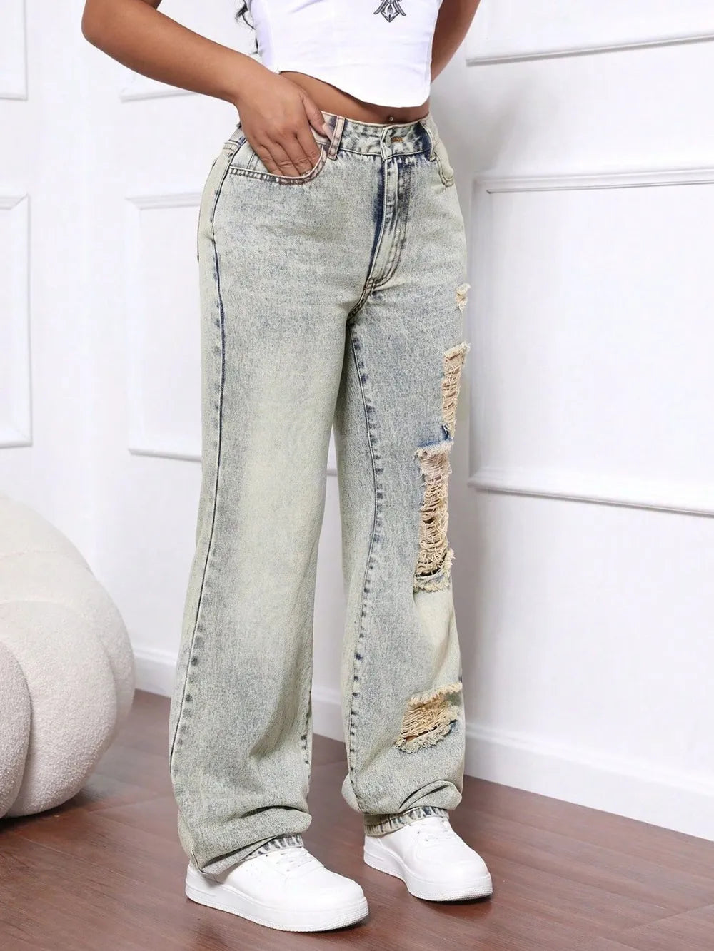 Distressed High Waist Jeans 