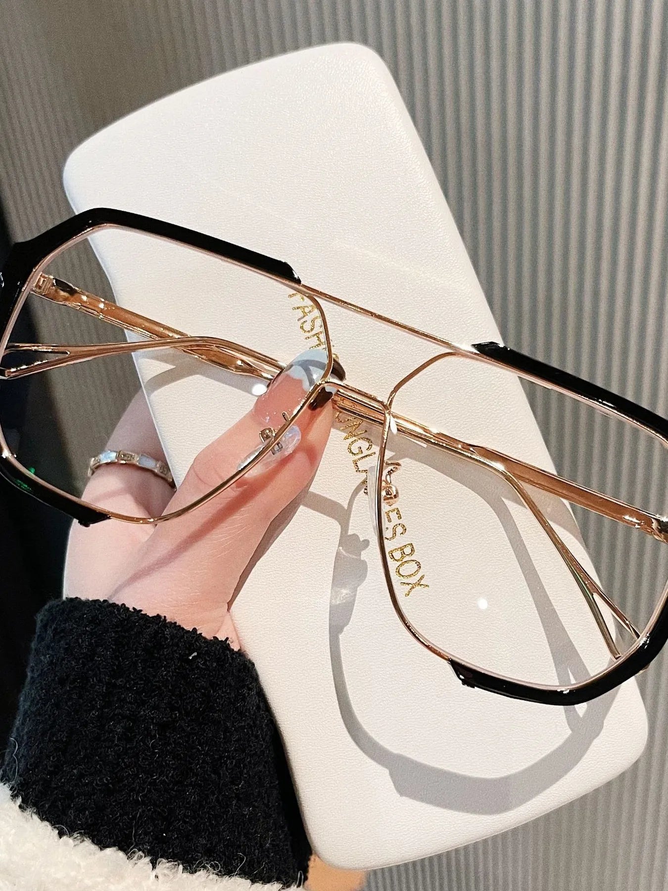 UV Protection Oversized Sunglasses 