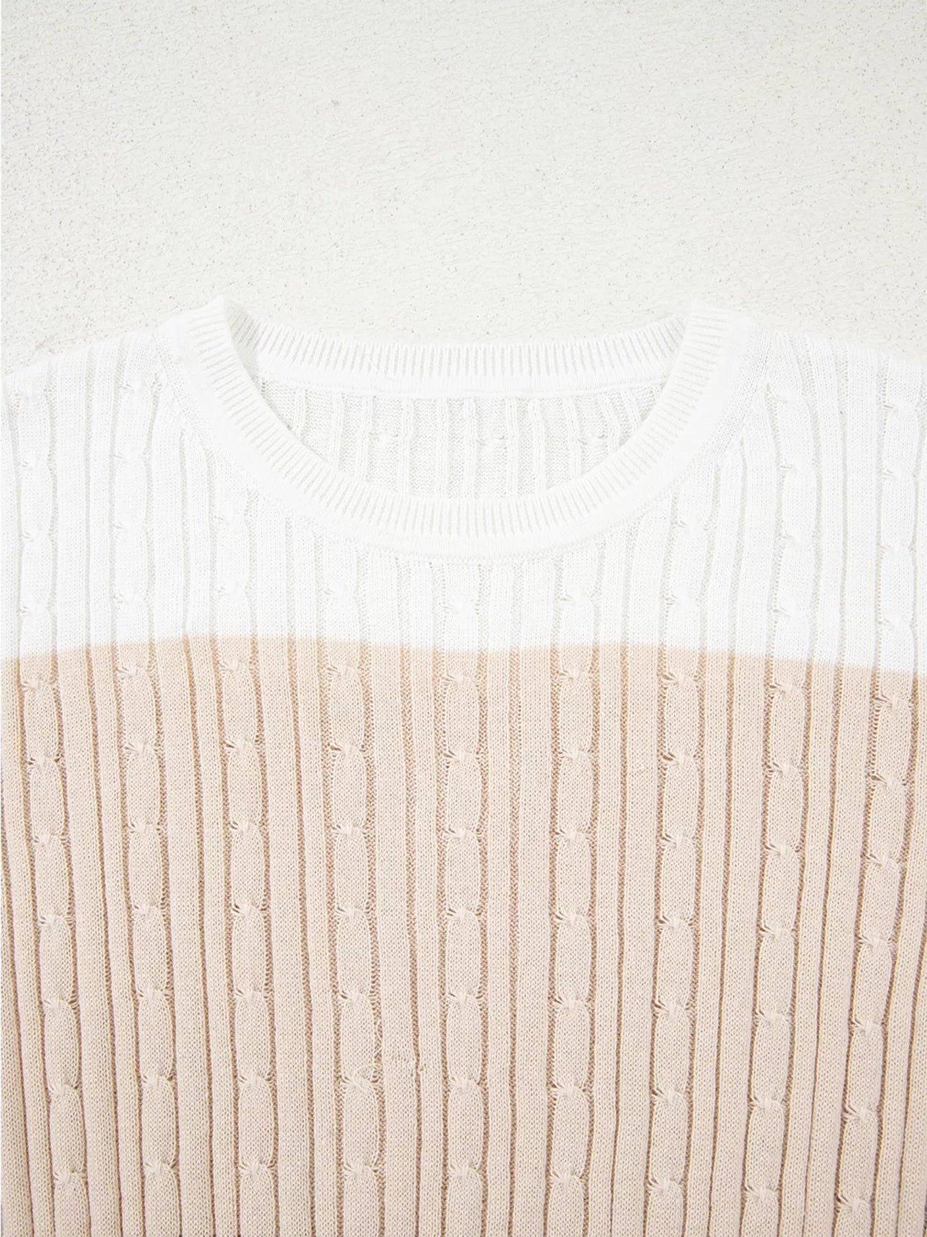 Colorblock Cable Knit Round Neck Sweater 