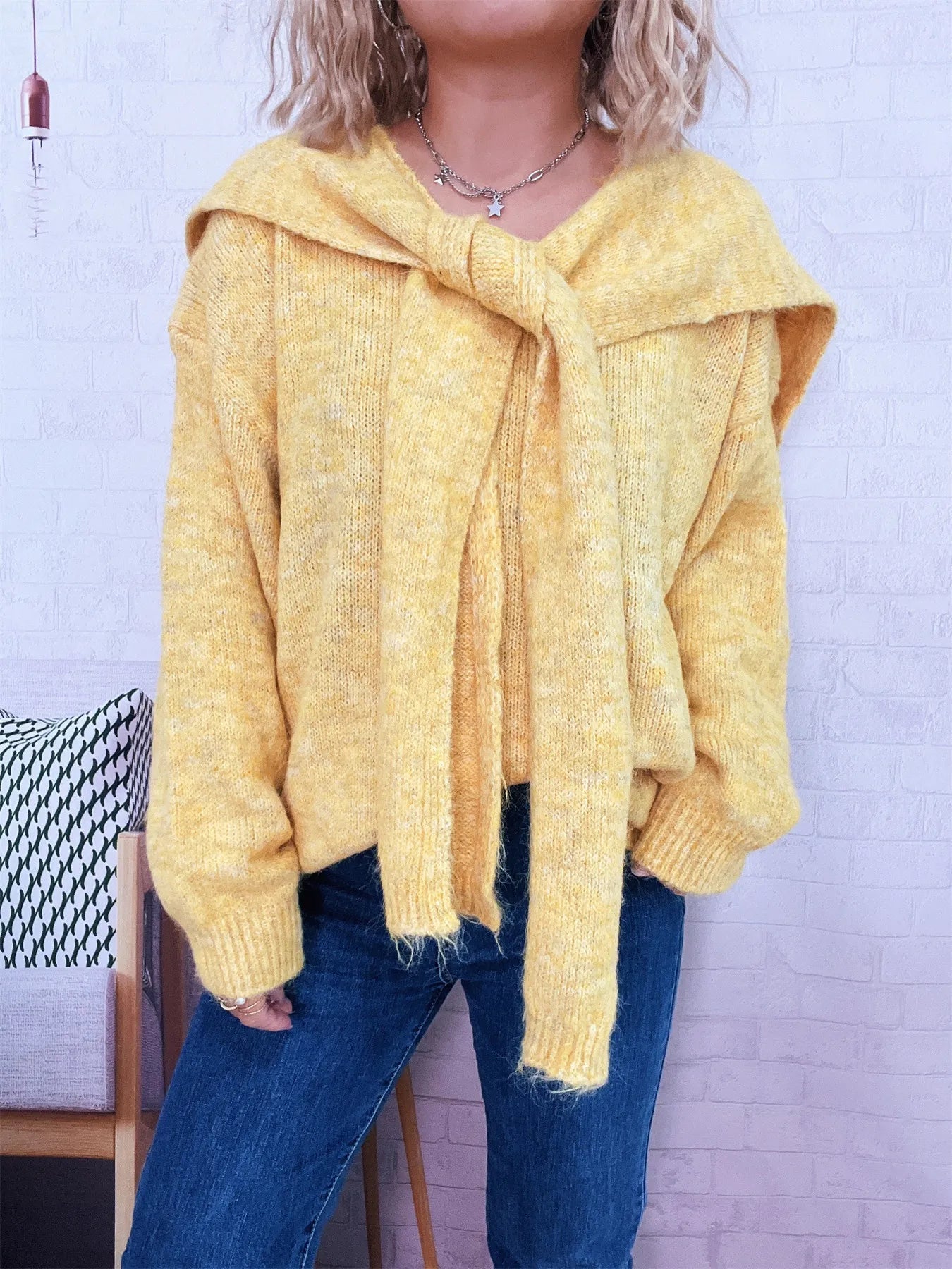 Ribbed Hem V-Neck Sweater with Shawl 