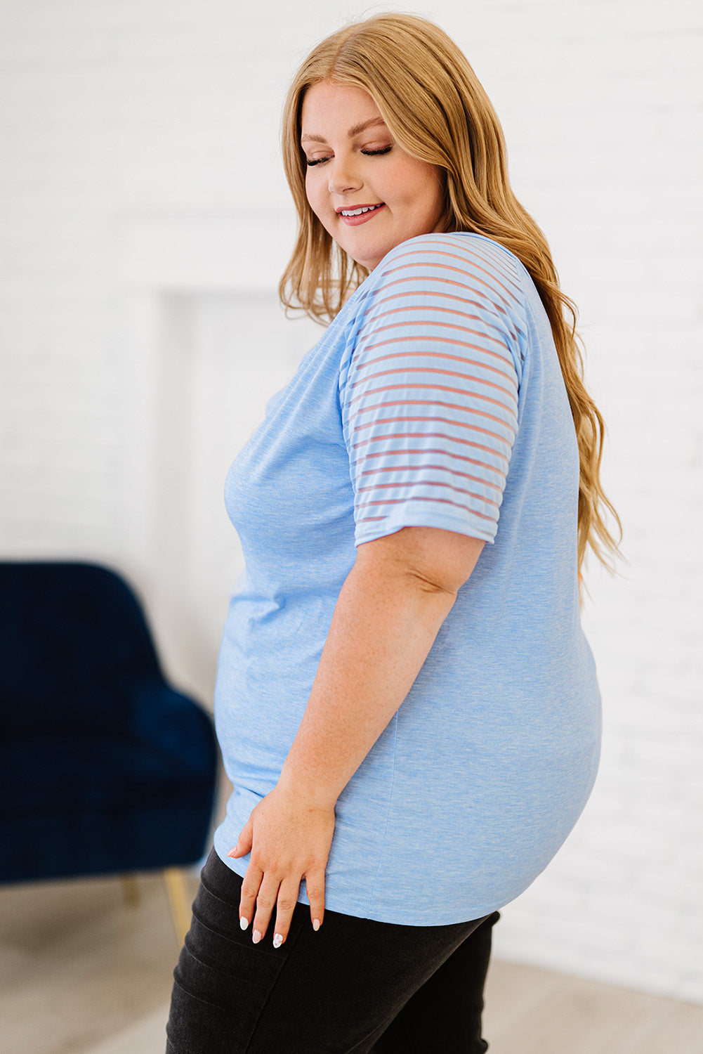 Plus Size V-Neck Raglan Sleeve Tee 