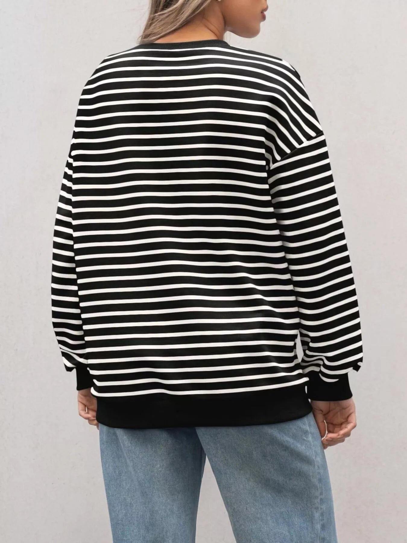 Striped Round Neck Oversized Casual Sweatshirt 