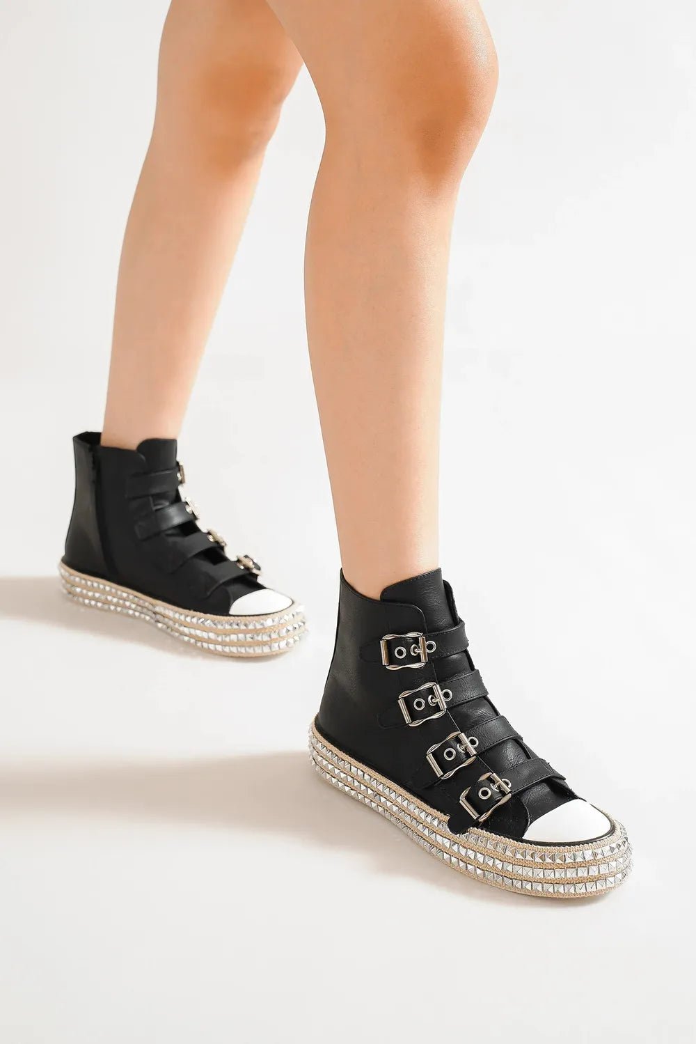 Beast Fashion Multi-Buckle Straps Studded Platform Sneakers 