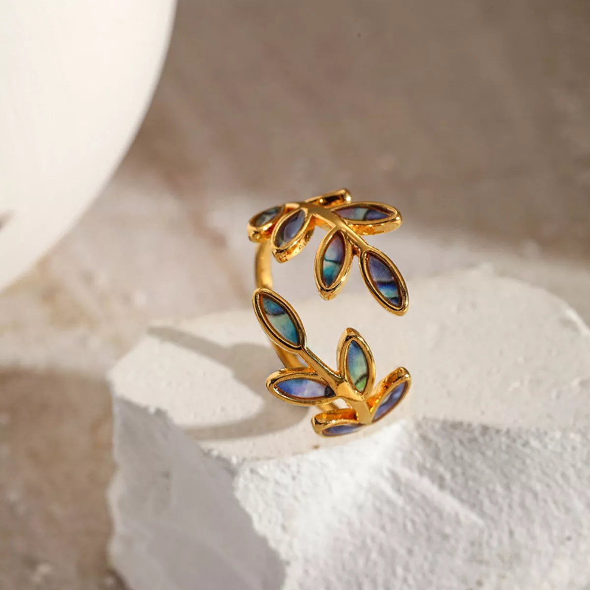 18K Gold-Plated Resin Leaf Bypass Ring 