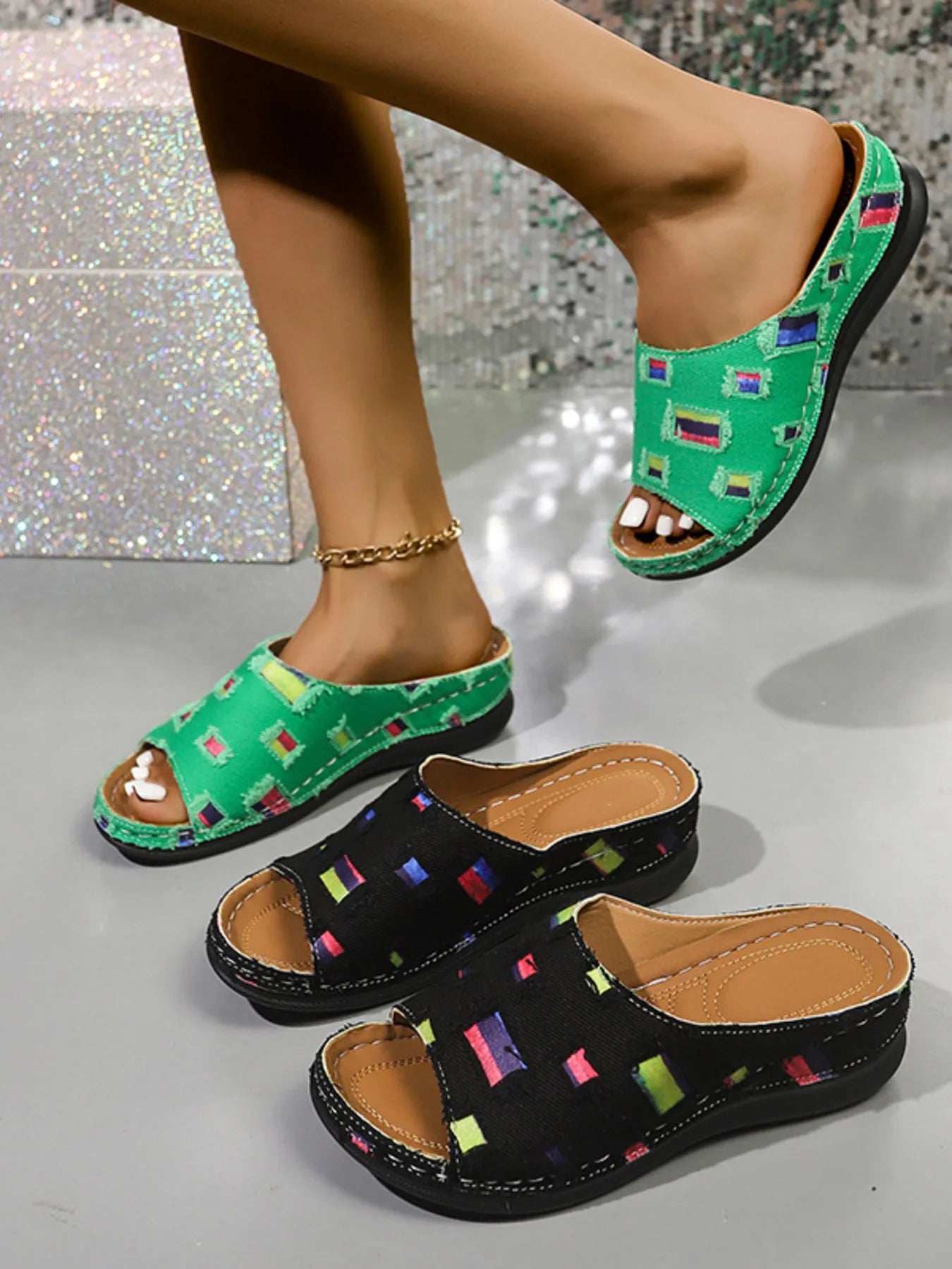 Hollow Out Comfort Sandals 