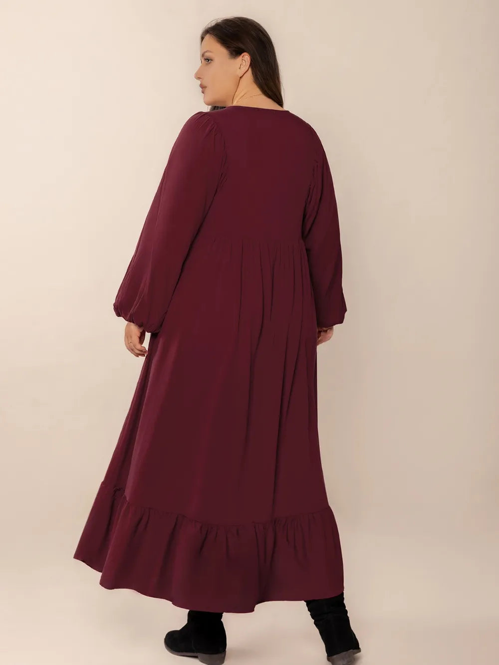 Plus Size Ruffled Hem V-Neck Balloon Sleeve Dress 
