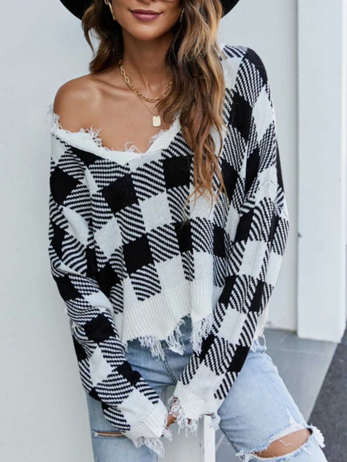 Frayed Hem Long Sleeve Sweater 