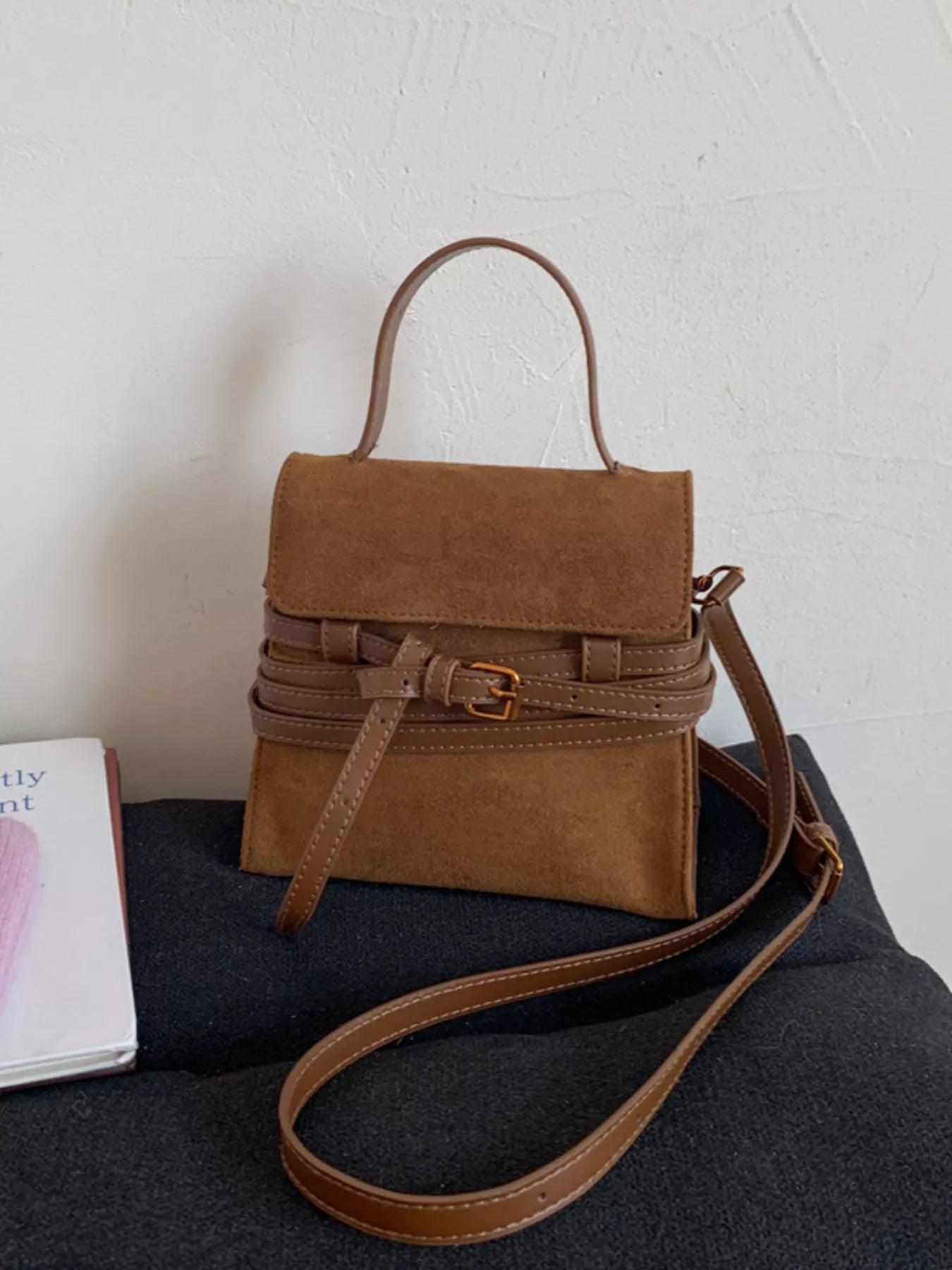 Suede Buckle Decor Crossbody Bag 