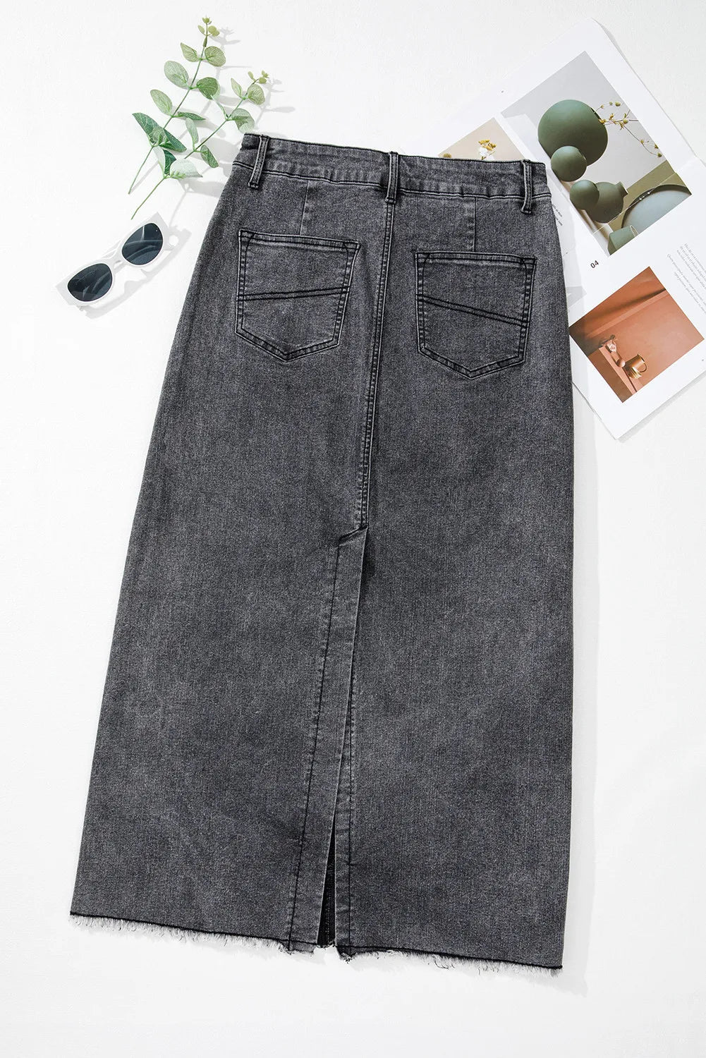 Raw Hem Midi Denim Skirt with Pockets 
