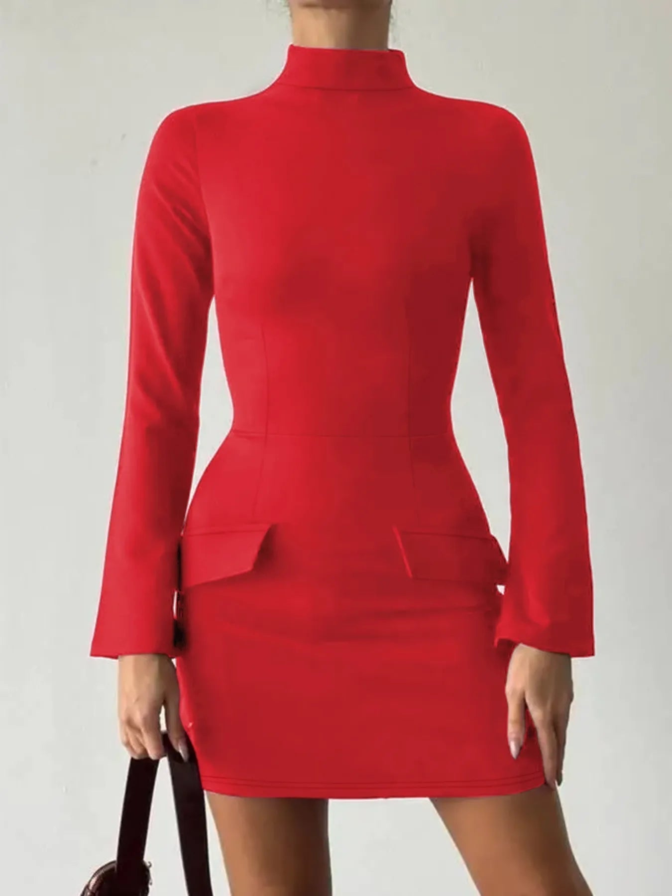 Long Sleeve Bodycon Mini Dress with Pockets 