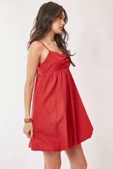 Davi & Dani Textured Sweetheart Neckline Bubble Hem Dress 