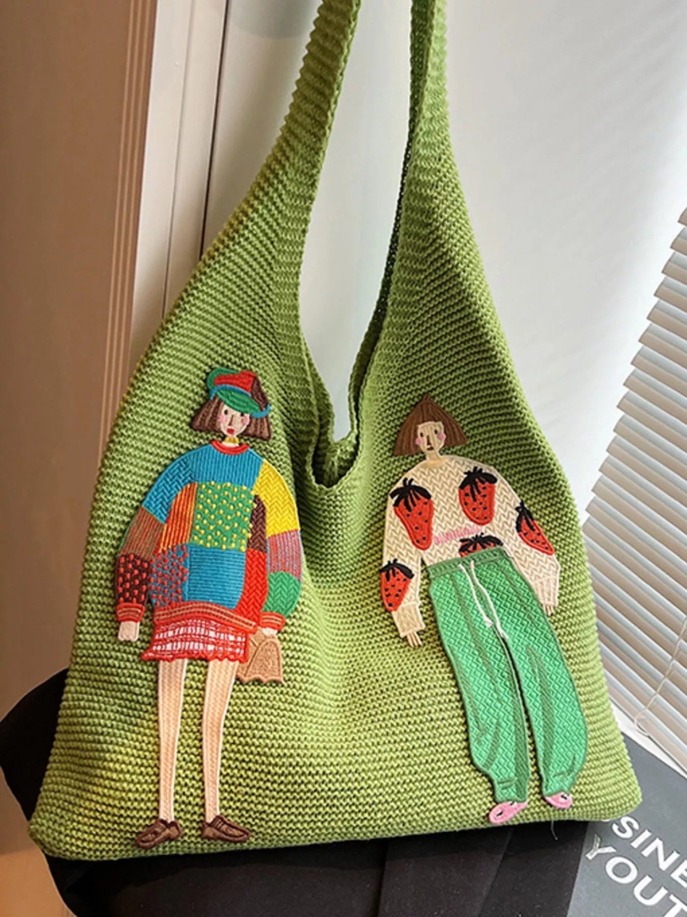 Knitted Embroidered Shoulder Bag 