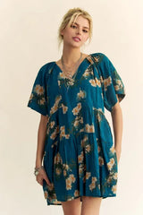 Davi & Dani Floral Print Short Bell Sleeve Pleated Mini Dress 