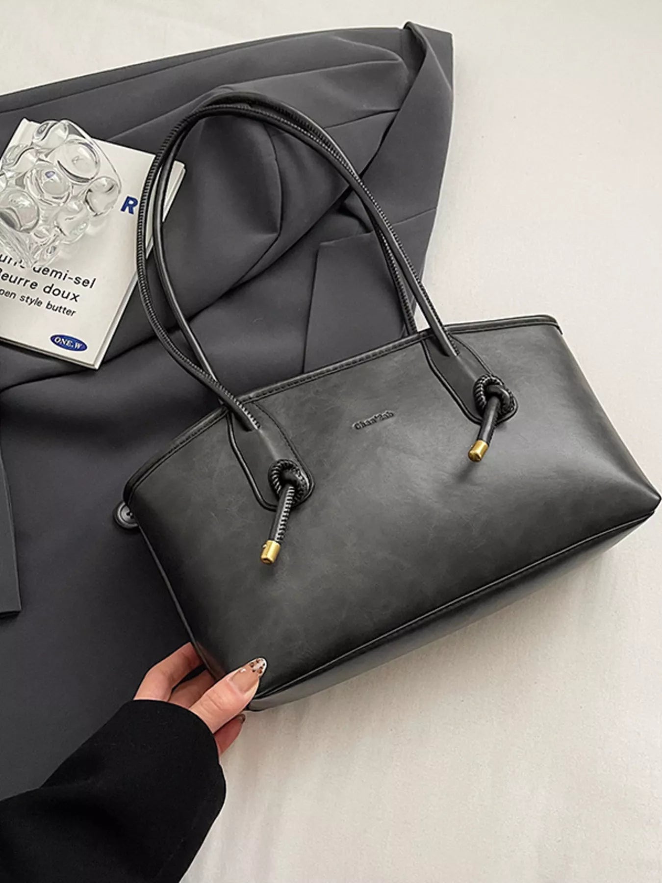Vintage Style Leather Shoulder Bag 