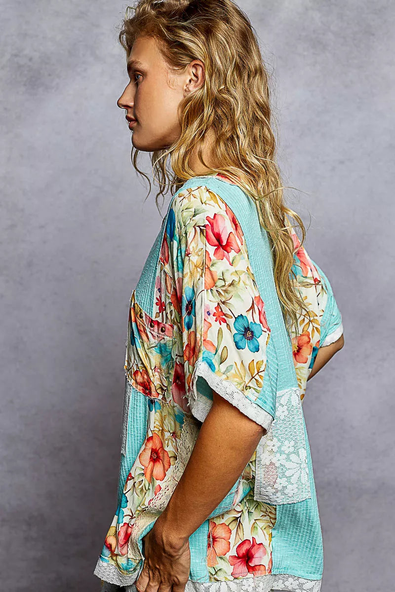 POL Lace Round Neck Short Sleeve Floral Pattern Top with Patch Detail 