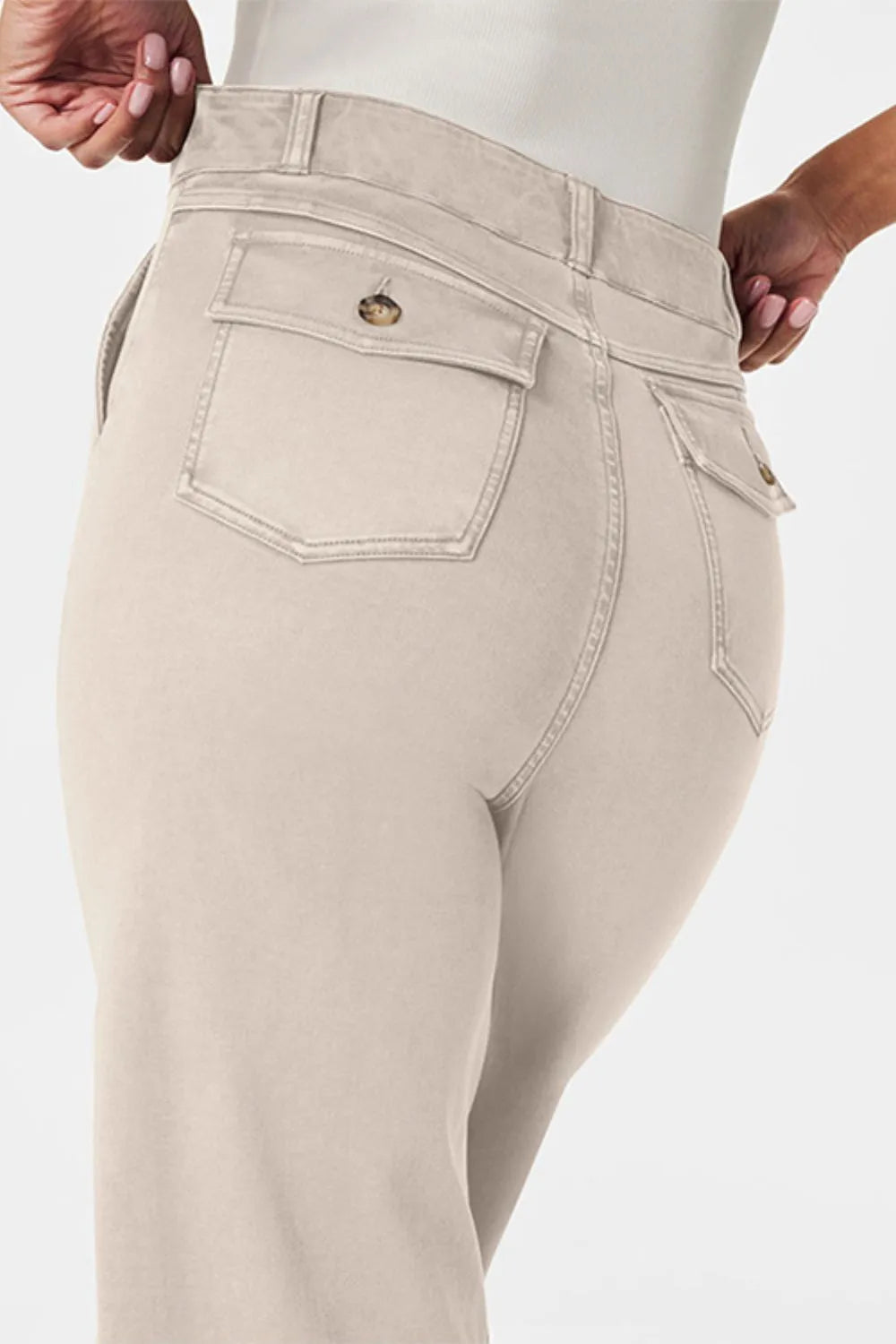 High Waist Jeans with Pockets 