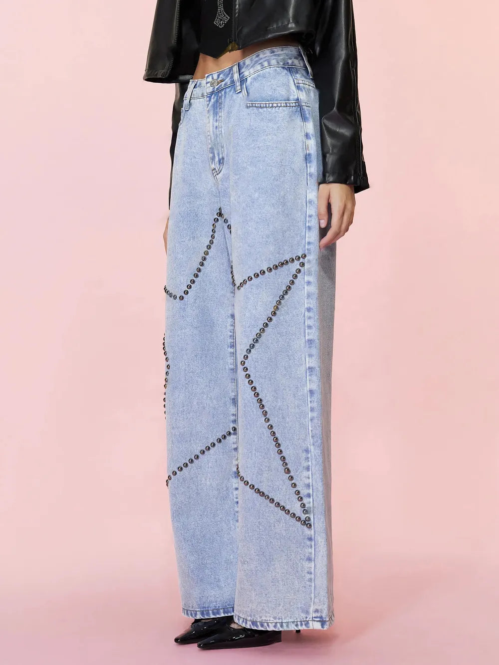 Studded Star Straight Jeans with Pockets 