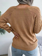 Cable Knit Round Neck Sweater 