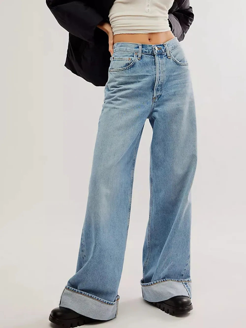 Cuffed Jeans with Pockets 